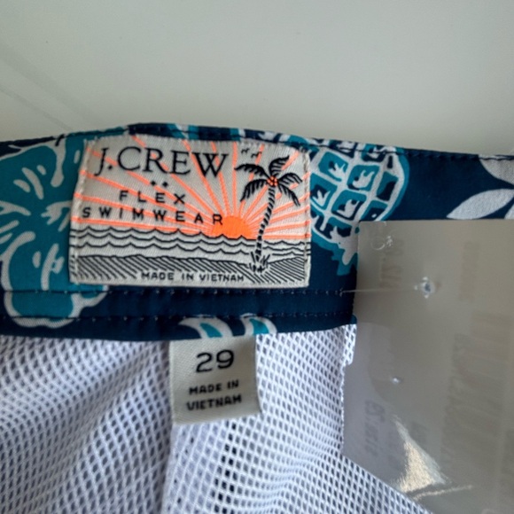 J. Crew Blue and White Board Shorts Quick-Dry Swimwear - Picture 13 of 13